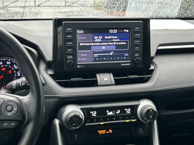 Used 2021 Toyota RAV4 XLE FWD image 15