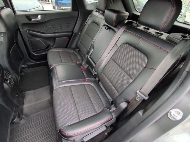Certified 2024 Ford Escape ST-Line w/ Tech Pack #1 image 18