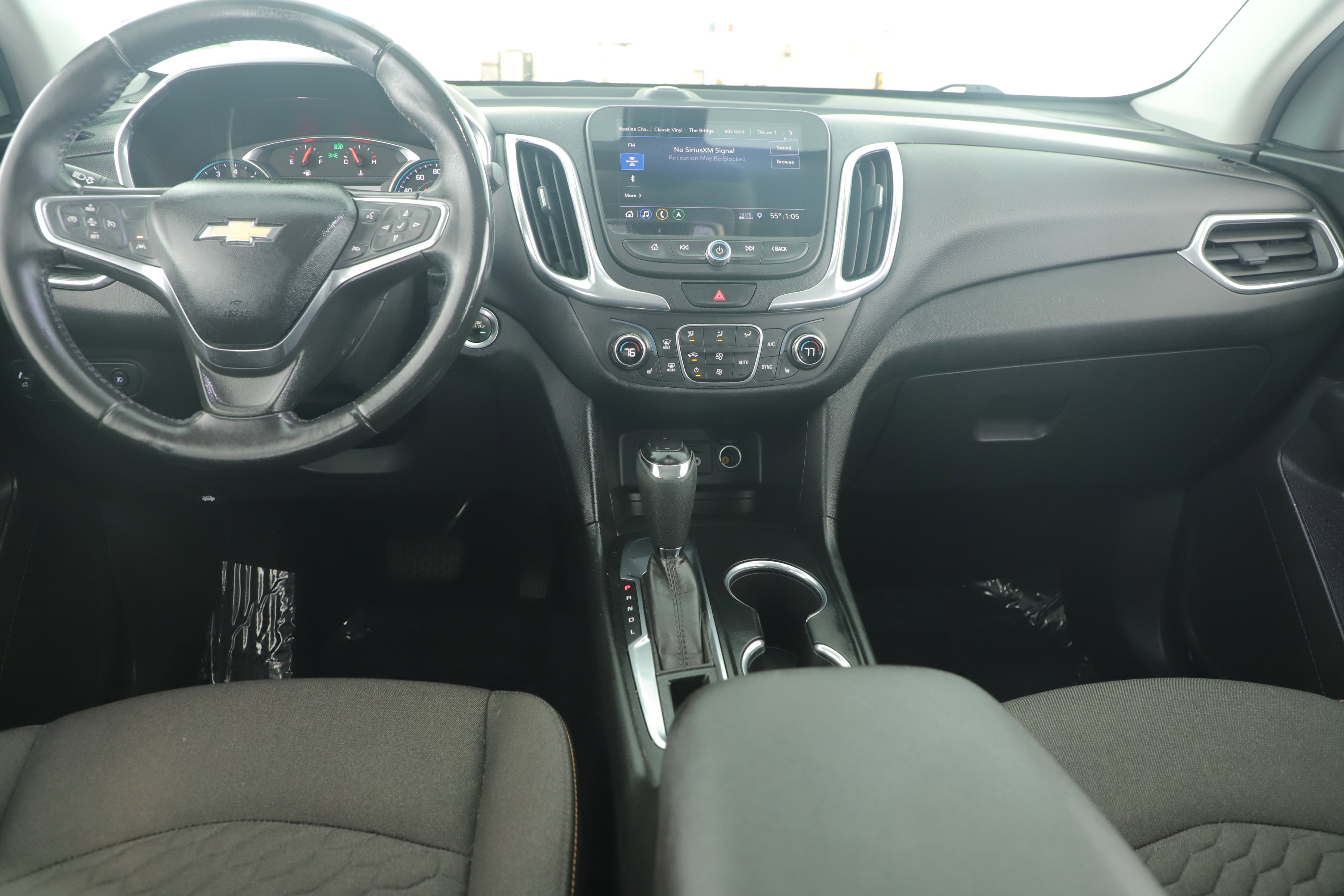 Used 2020 Chevrolet Equinox LT image 19