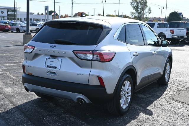 Certified 2020 Ford Escape SE FWD image 9