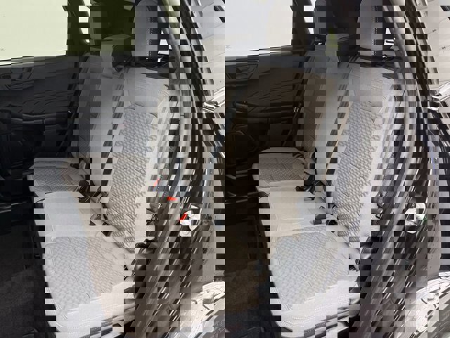 Certified 2022 Ford Escape SE w/ Cold Weather Package image 18