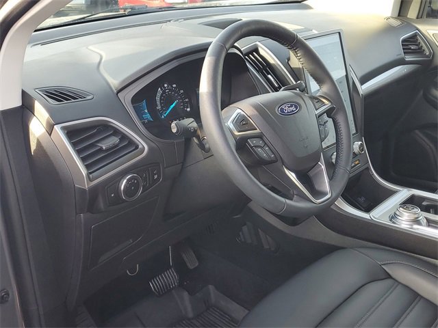 Certified 2024 Ford Edge SEL w/ Convenience Package image 13