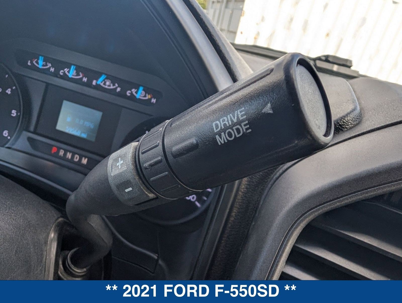 Certified 2021 Ford F550 4x4 Crew Cab Super Duty image 31