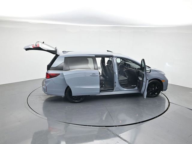 Used 2025 Honda Odyssey Sport-L image 46