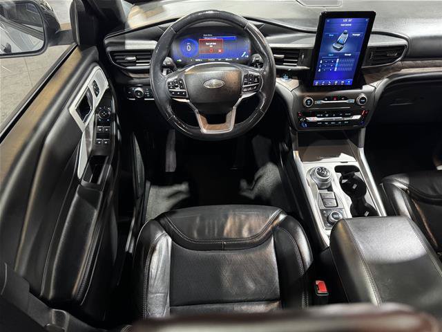 Certified 2020 Ford Explorer Platinum w/ Premium Technology Package AWD/4WD image 20