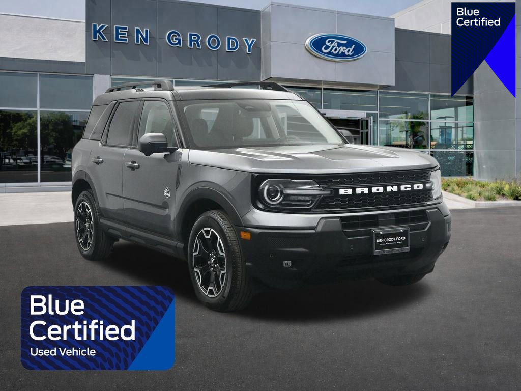 Certified 2025 Ford Bronco Sport Outer Banks w/ Outer Banks Tech Package+ image 1