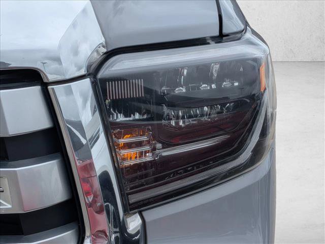 Used 2021 Toyota Tundra Limited w/ Limited Premium Package AWD/4WD image 12