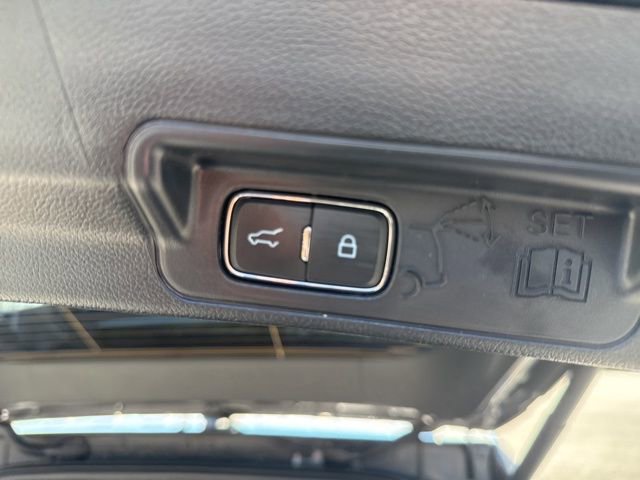 Certified 2025 Ford Explorer ST-Line AWD/4WD image 7