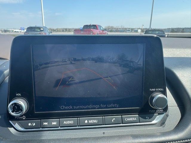 Used 2023 Nissan Rogue S AWD/4WD image 20