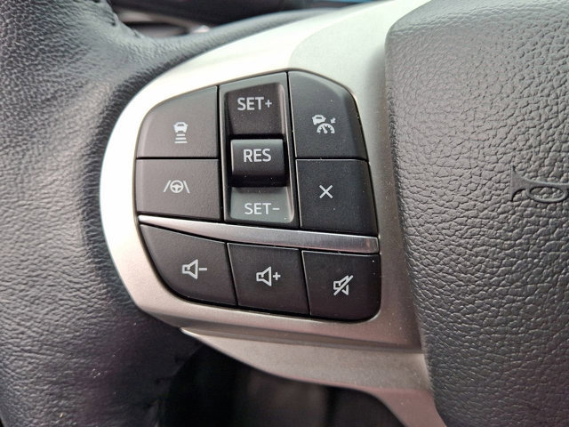 Certified 2022 Ford Explorer XLT w/ Equipment Group 202A image 17