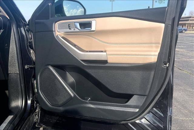 Certified 2023 Ford Explorer Limited AWD/4WD image 19