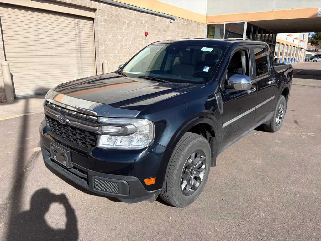 Certified 2022 Ford Maverick XLT w/ XLT Luxury Package image 3