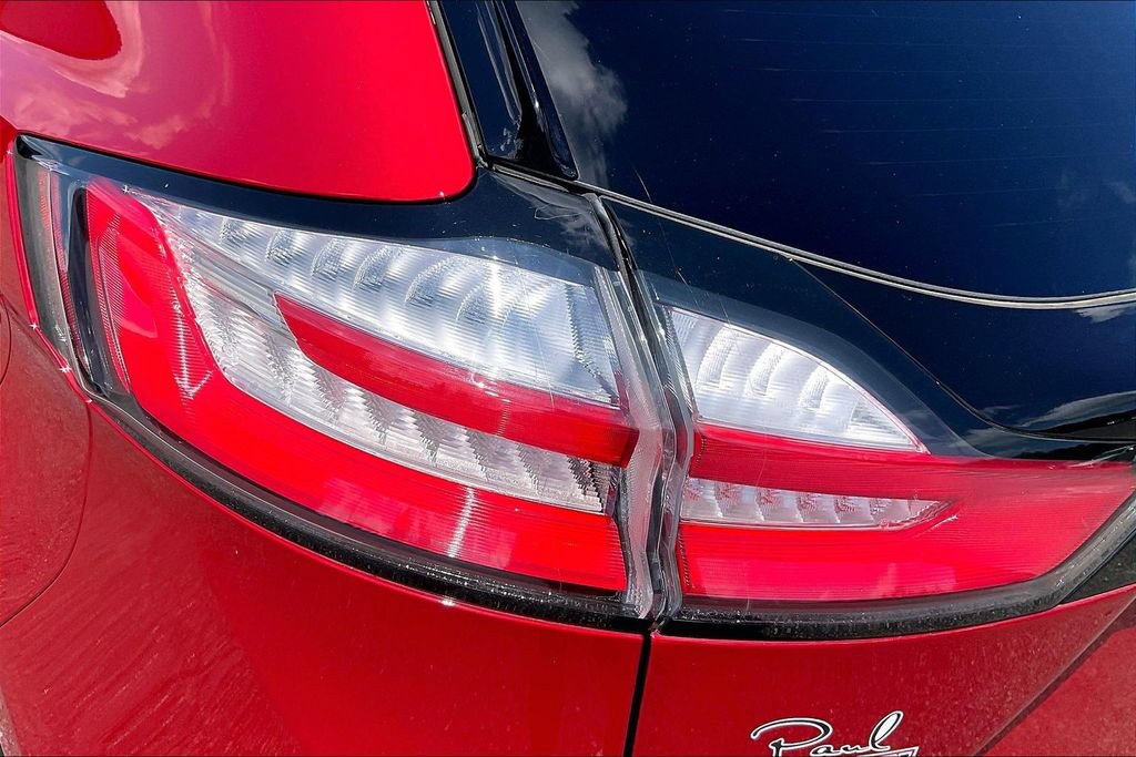 Certified 2024 Ford Edge SEL w/ Sport Appearance Package AWD/4WD image 30