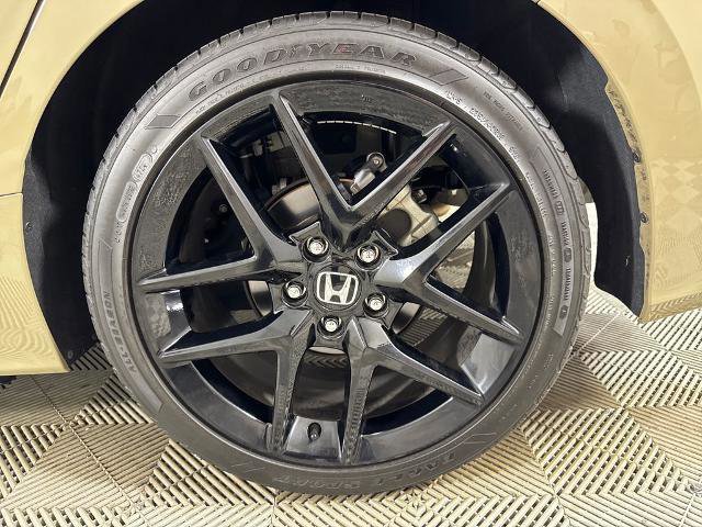 Used 2025 Honda Civic Sport image 13