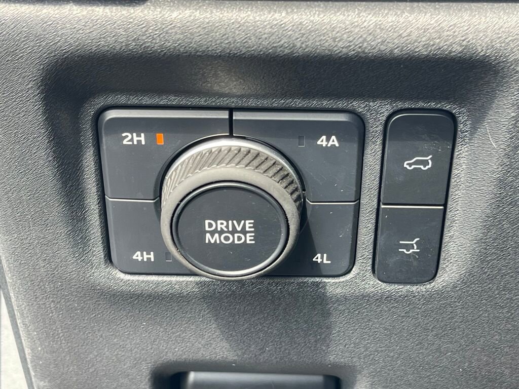 Certified 2025 Ford Expedition Max Platinum w/ Stealth Performance Package image 26