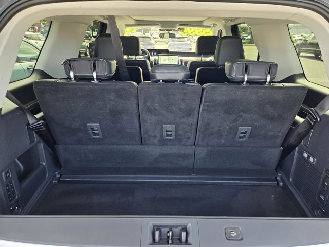 Certified 2025 Ford Expedition Platinum AWD/4WD image 27
