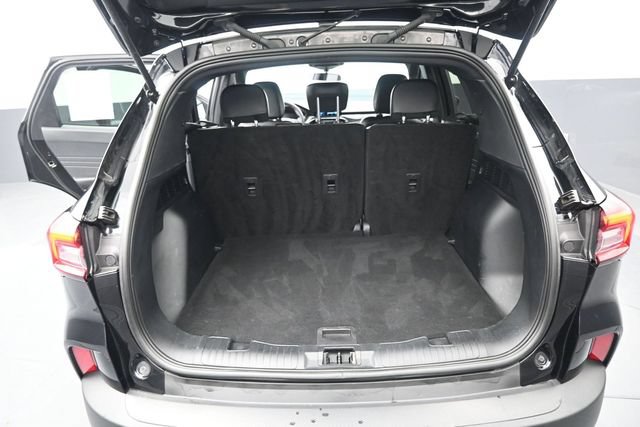 Certified 2025 Ford Escape ST-Line AWD/4WD image 16