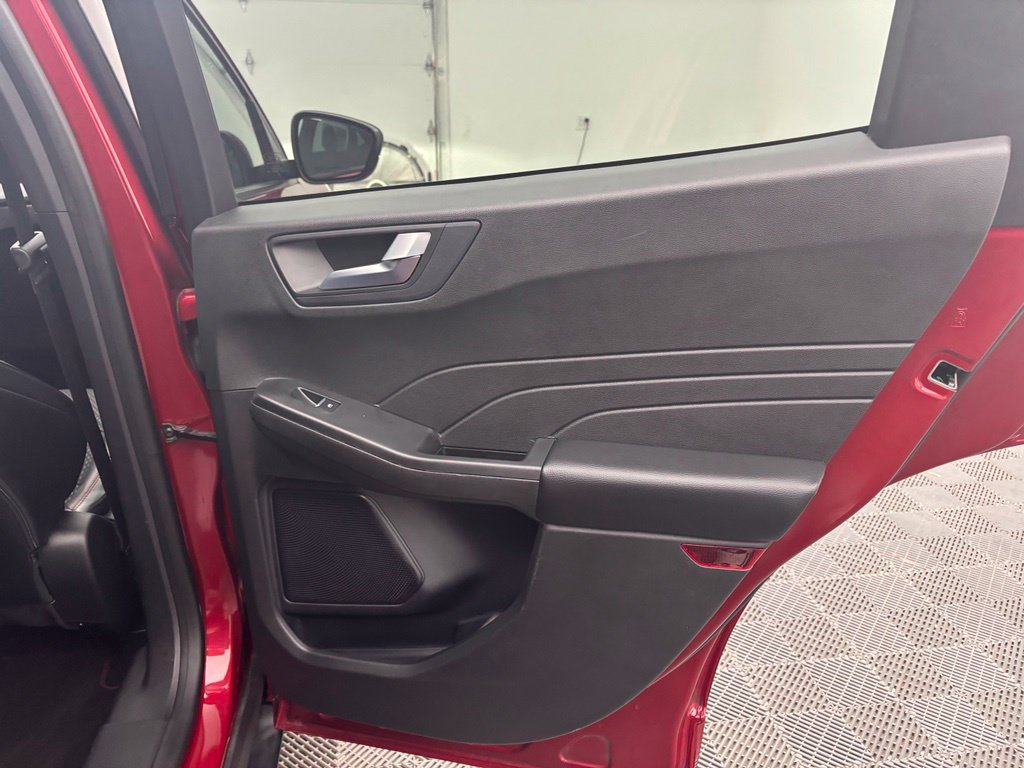 Certified 2023 Ford Escape ST-Line w/ Tech Pack #1 AWD/4WD image 40
