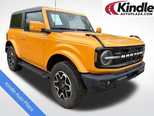 Certified 2022 Ford Bronco Outer Banks AWD/4WD image 1