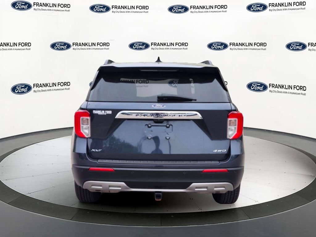 Certified 2023 Ford Explorer XLT w/ Equipment Group 202A AWD/4WD image 4
