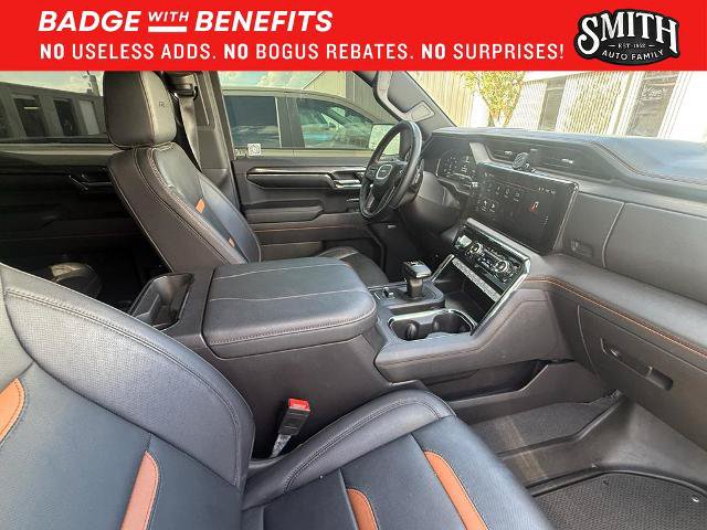Used 2024 GMC Sierra 1500 AT4 w/ Technology Package AWD/4WD image 11