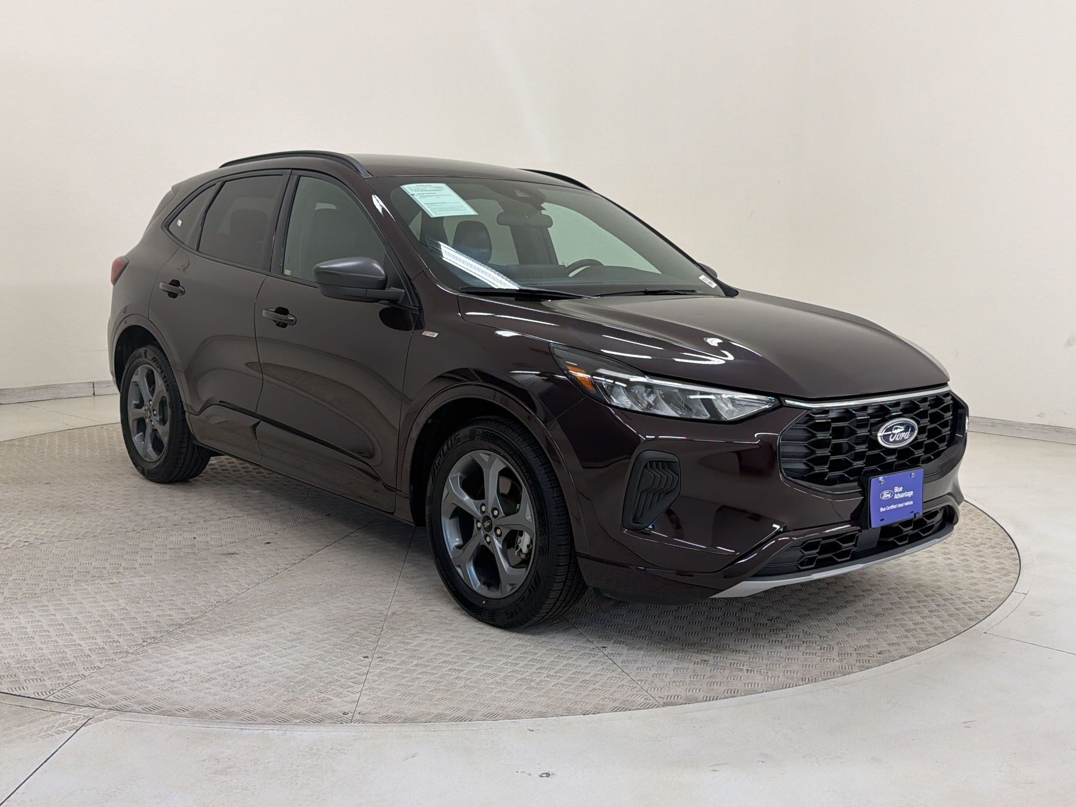 Certified 2023 Ford Escape ST-Line w/ Tech Pack #1 FWD image 7