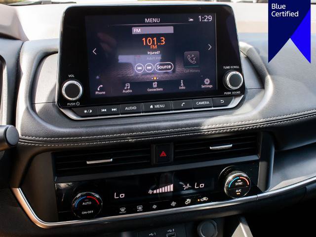 Used 2023 Nissan Rogue SV AWD/4WD image 19
