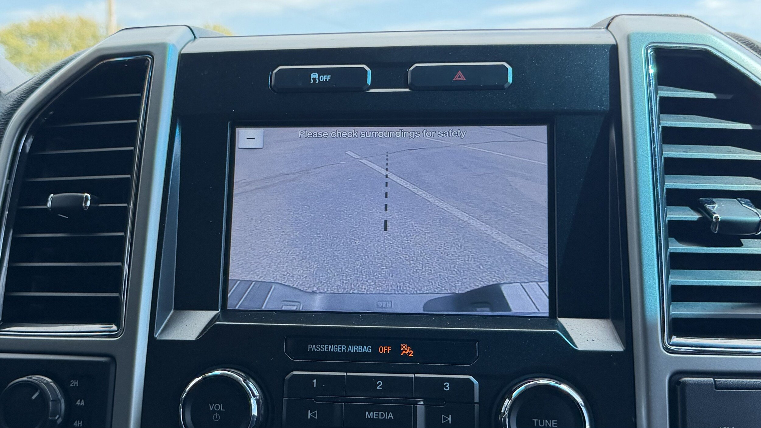 Certified 2017 Ford F150 Lariat AWD/4WD image 44