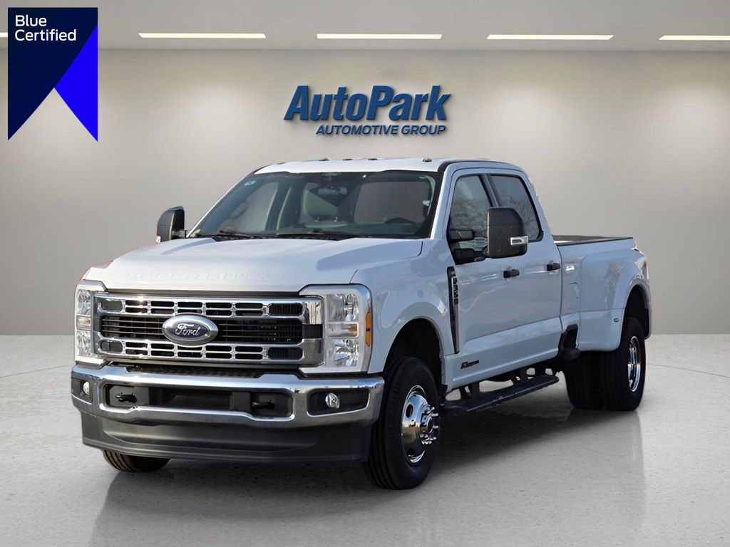 Certified 2025 Ford F350 XLT image 1