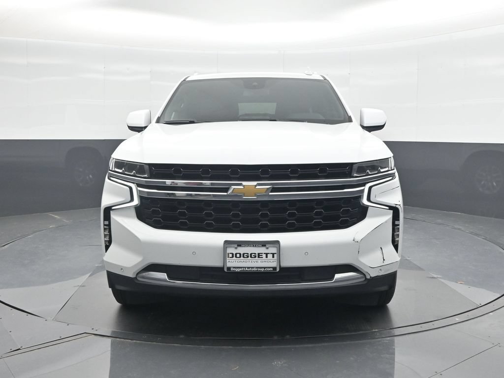 Used 2023 Chevrolet Suburban LS RWD image 5