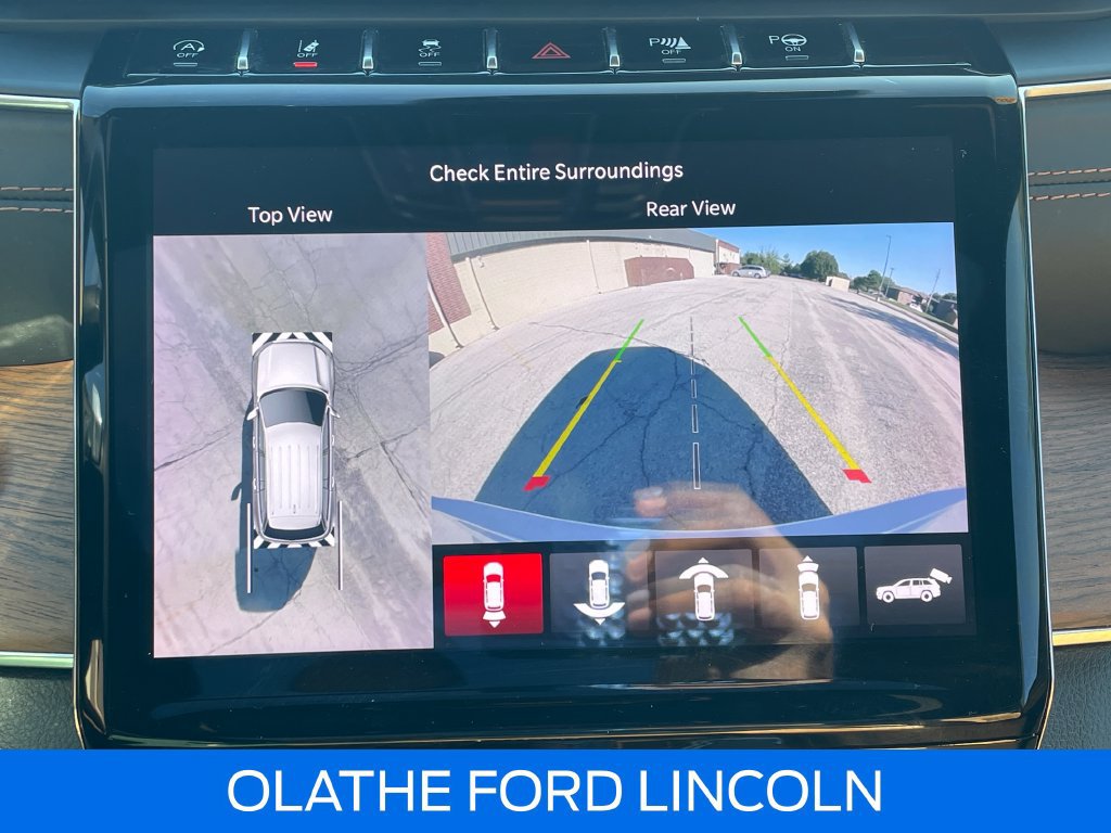 Used 2022 Jeep Grand Cherokee Summit w/ MOPAR Finishing Package AWD/4WD image 30