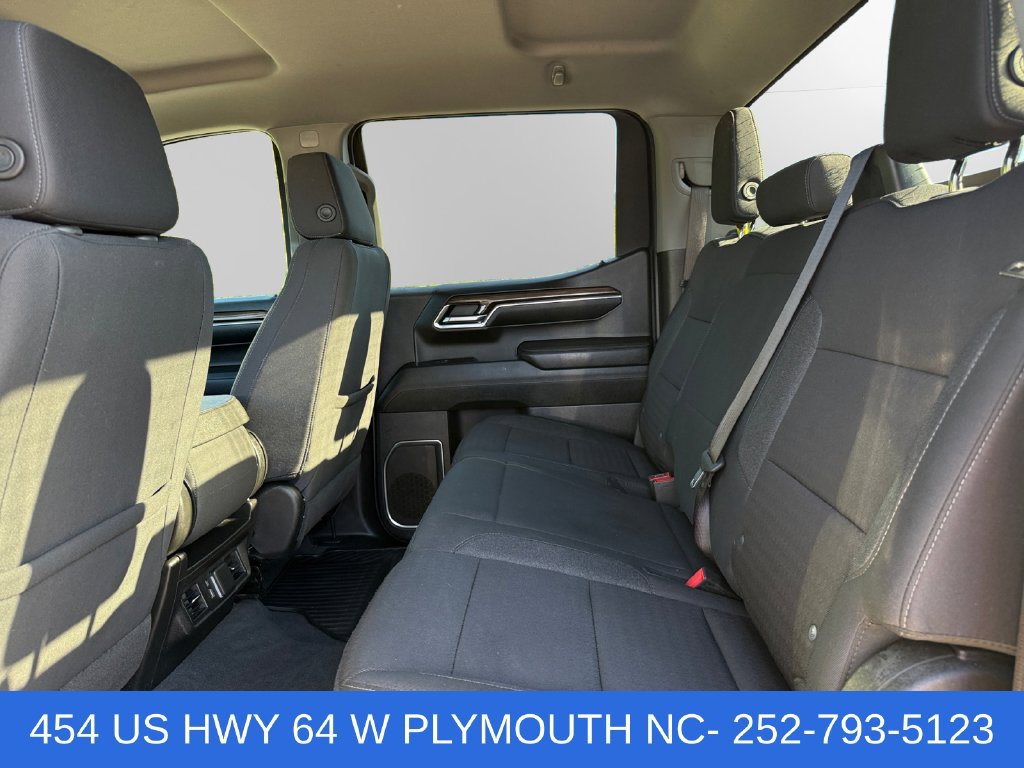 Used 2024 Chevrolet Silverado 1500 LT AWD/4WD image 13