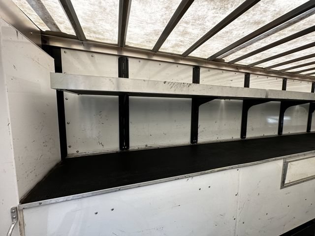 Certified 2024 Ford E-450 and Econoline 450 Super Duty w/ Power Windows & Locks Group RWD image 38