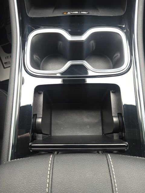 Used 2024 Chevrolet Traverse LT w/ LPO, Floor Liner Package FWD image 35