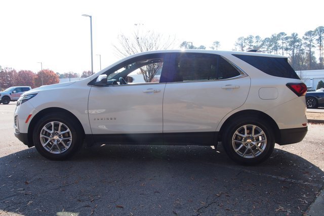 Used 2024 Chevrolet Equinox LT image 2