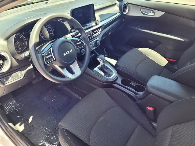 Used 2023 Kia Forte LXS w/ LXS Technology Package FWD image 10