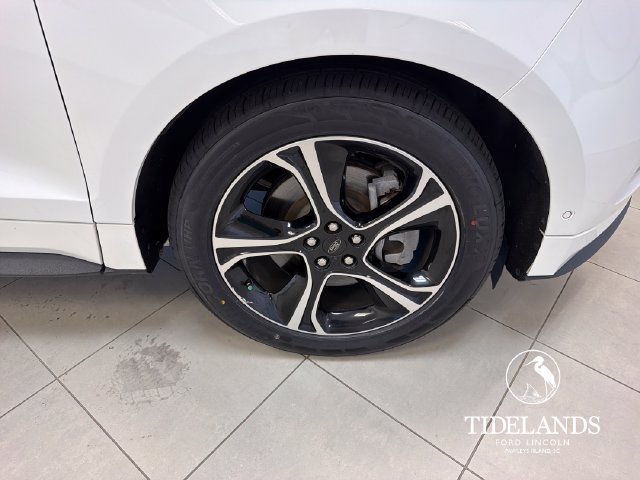Certified 2022 Ford Edge ST w/ Equipment Group 401A AWD/4WD image 34