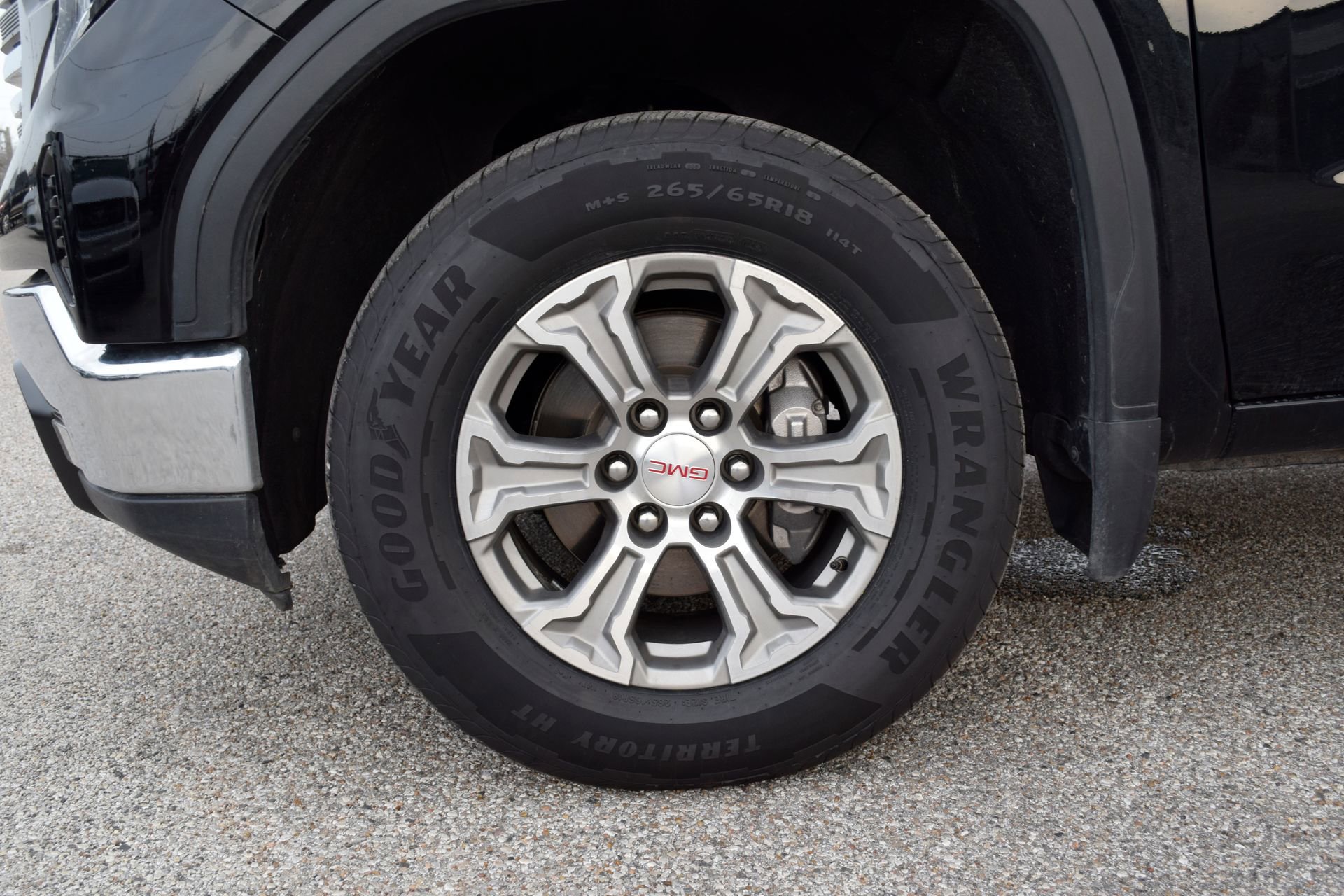 Used 2025 GMC Sierra 1500 SLT image 25