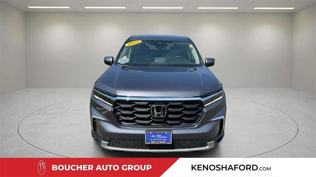 Used 2025 Honda Pilot EX-L image 3