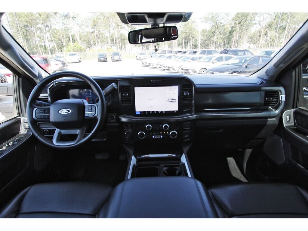 Certified 2025 Ford F350 Lariat AWD/4WD image 12