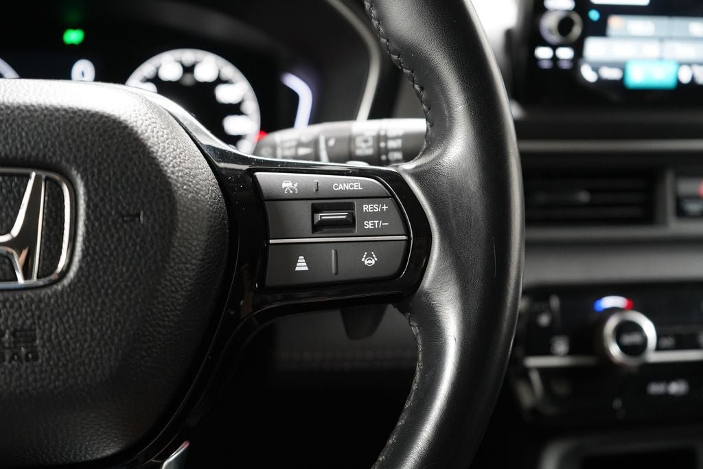 Used 2023 Honda Pilot EX-L image 16