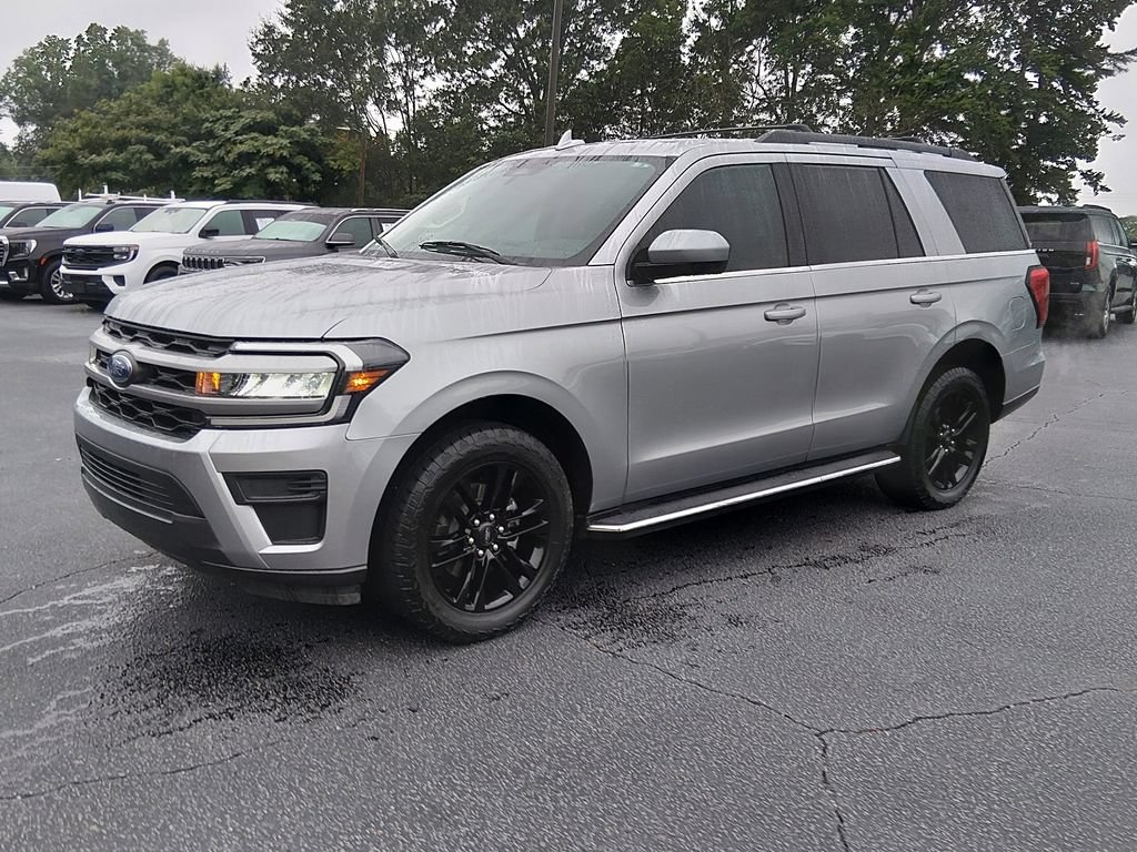 Certified 2023 Ford Expedition XLT RWD image 8