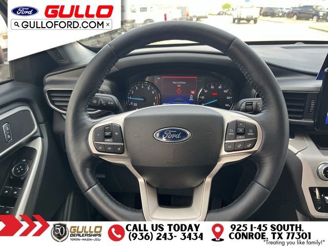 Certified 2022 Ford Explorer XLT w/ Equipment Group 202A RWD image 12