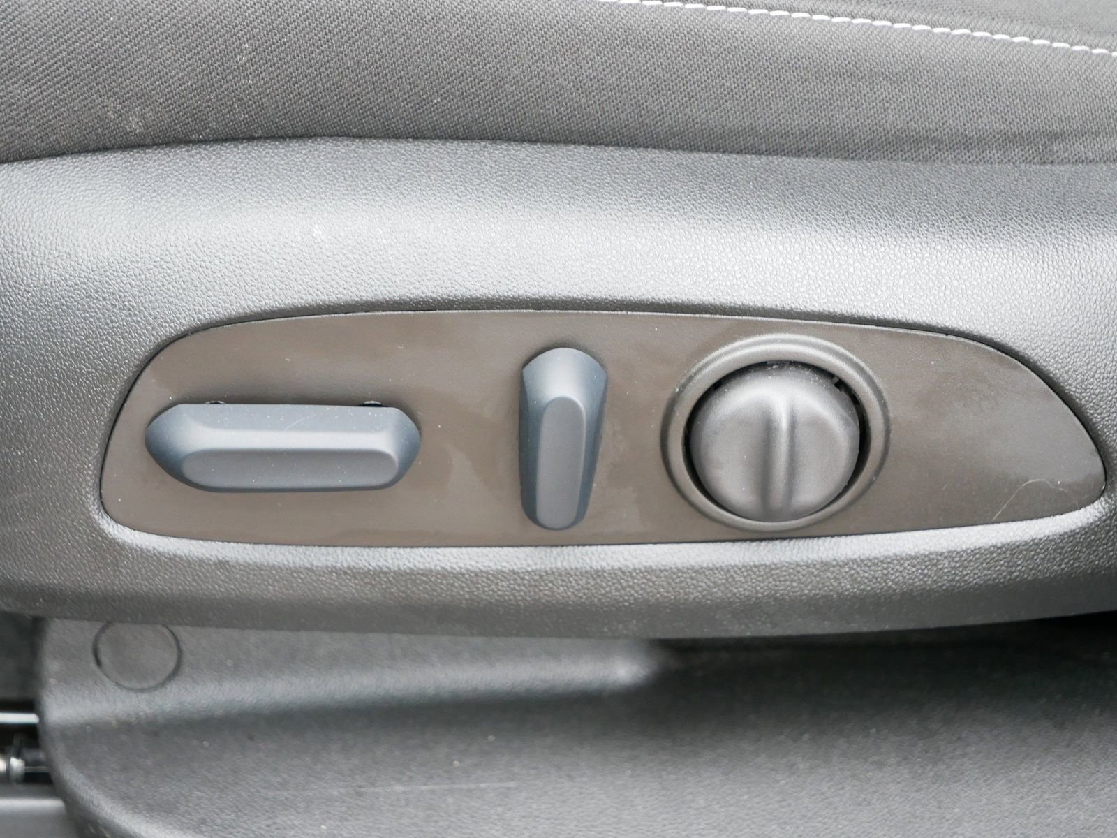 Used 2023 Chevrolet Blazer LT w/ LPO, Floor Liner Package image 15