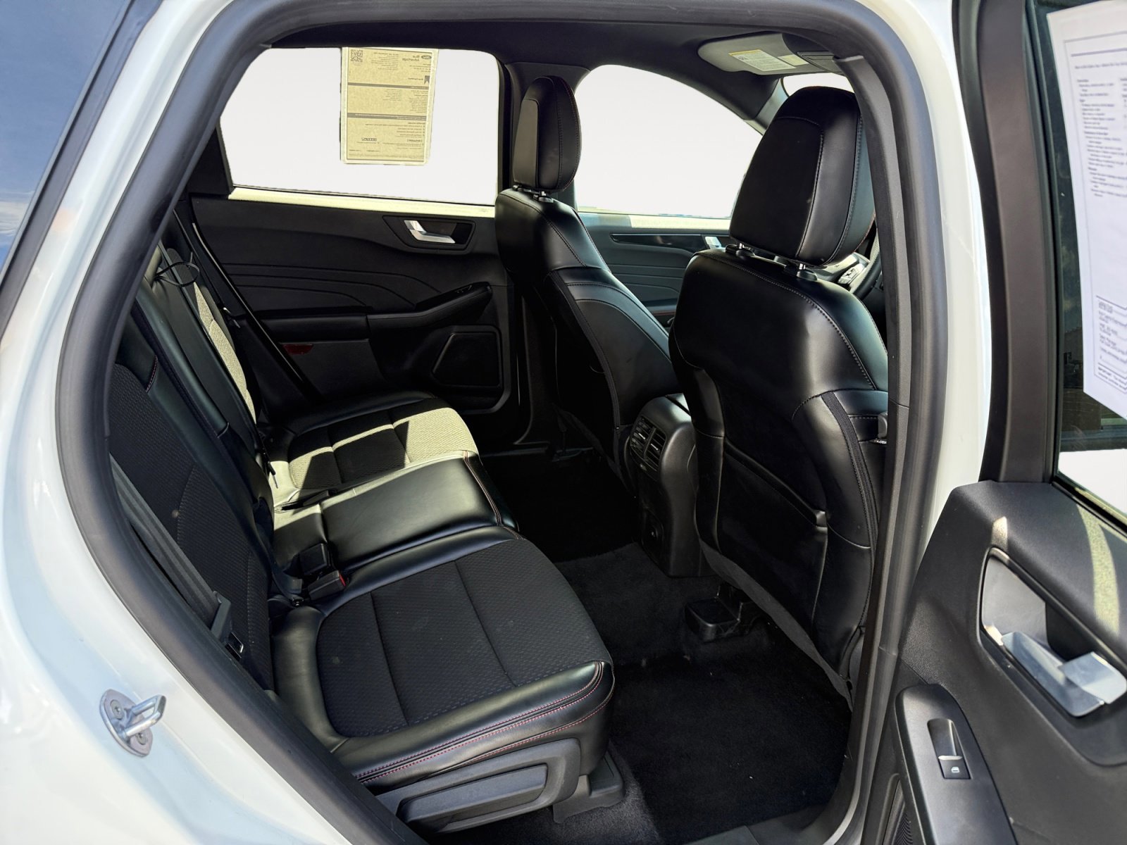 Certified 2024 Ford Escape ST-Line w/ Tech Pack #1 FWD image 18