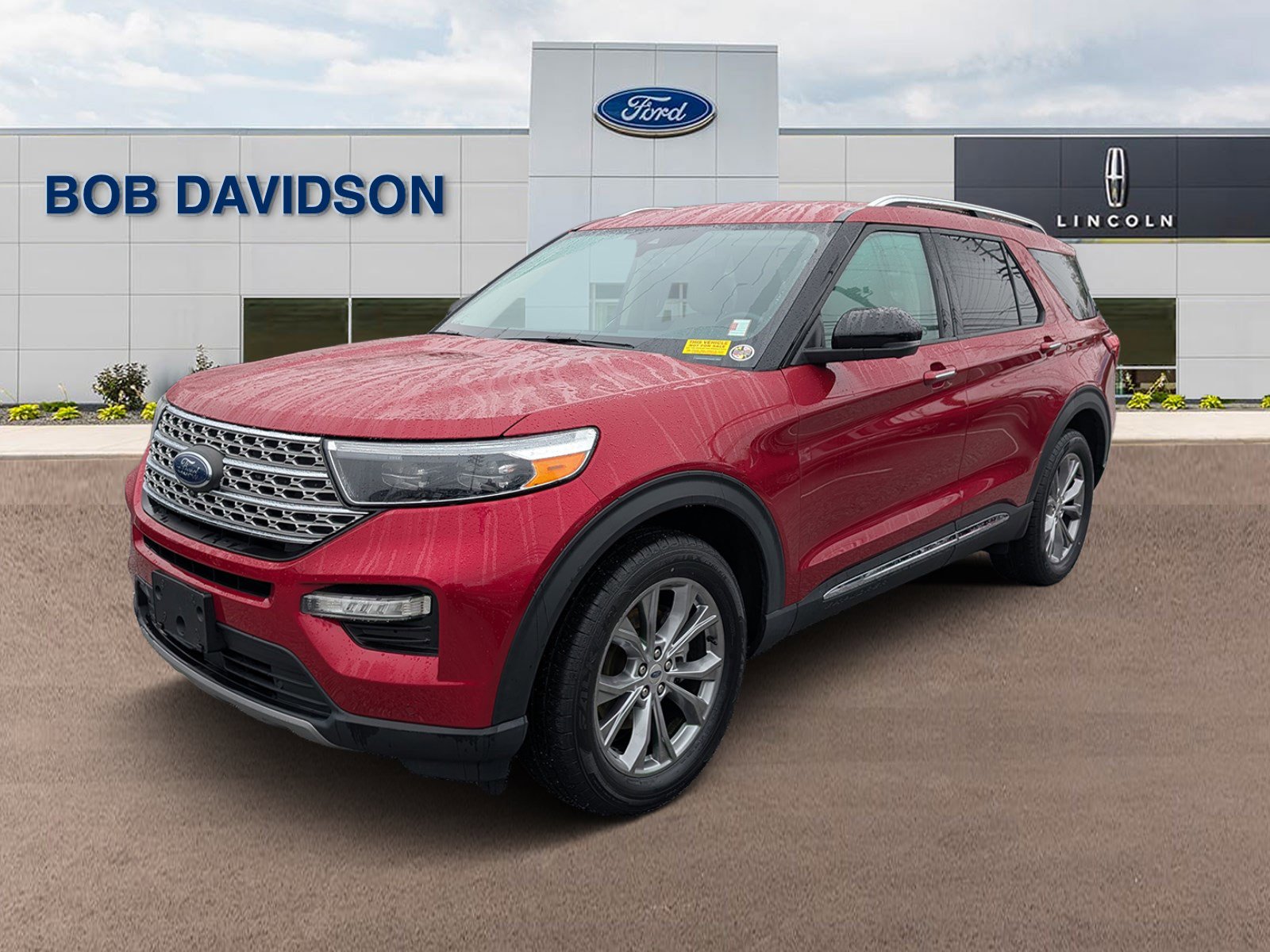 Certified 2022 Ford Explorer Limited w/ Equipment Group 301A AWD/4WD image 1