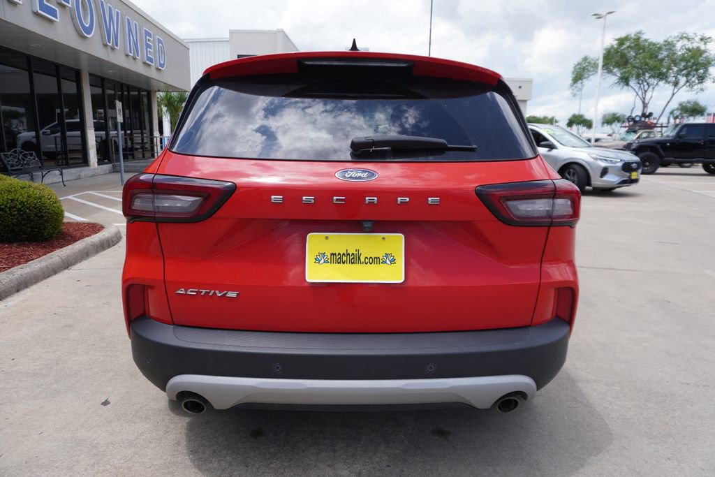 Certified 2024 Ford Escape Active w/ Tech Pack #1 FWD image 4
