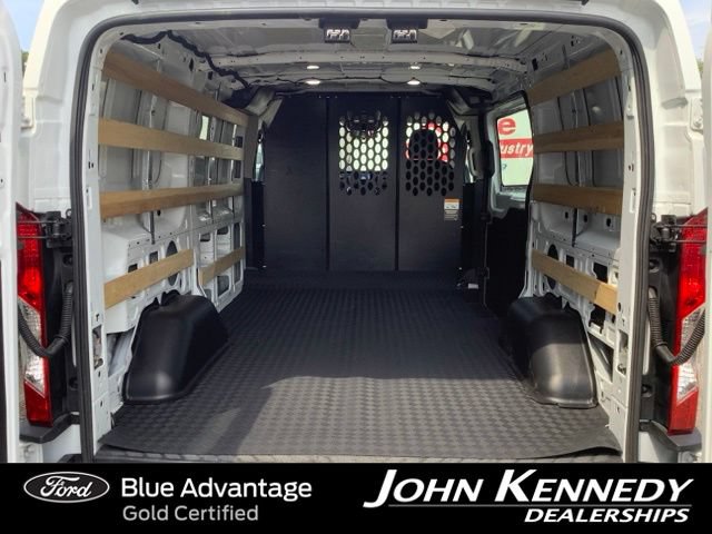 Certified 2025 Ford Transit 250 Low Roof w/ Exterior Upgrade Package RWD image 32