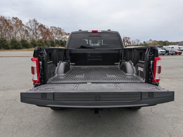 Certified 2022 Ford F150 Lariat w/ Equipment Group 502A High image 32