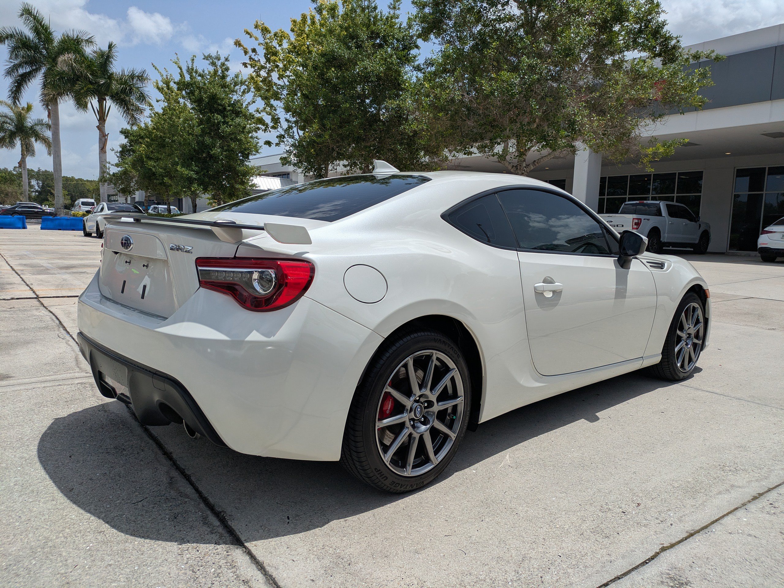 Used 2020 Subaru BRZ Limited w/ Performance Package RWD image 4